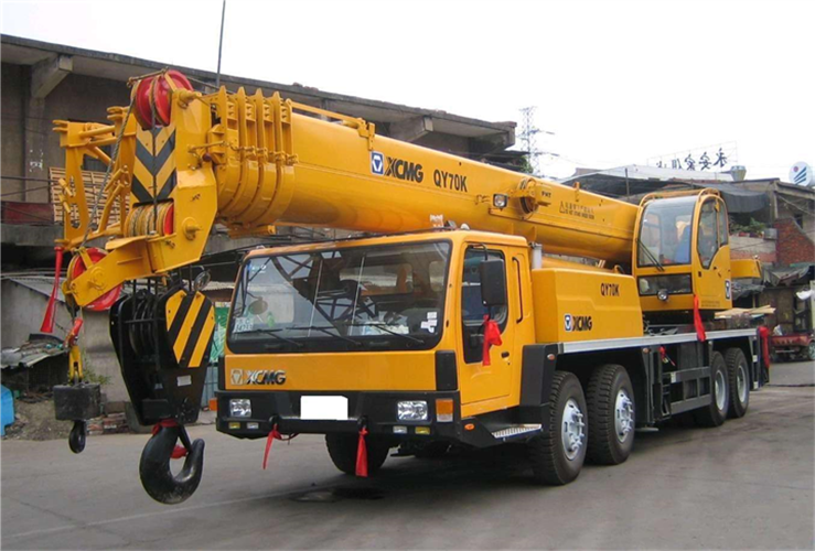 牡丹区吊车出租选择重点